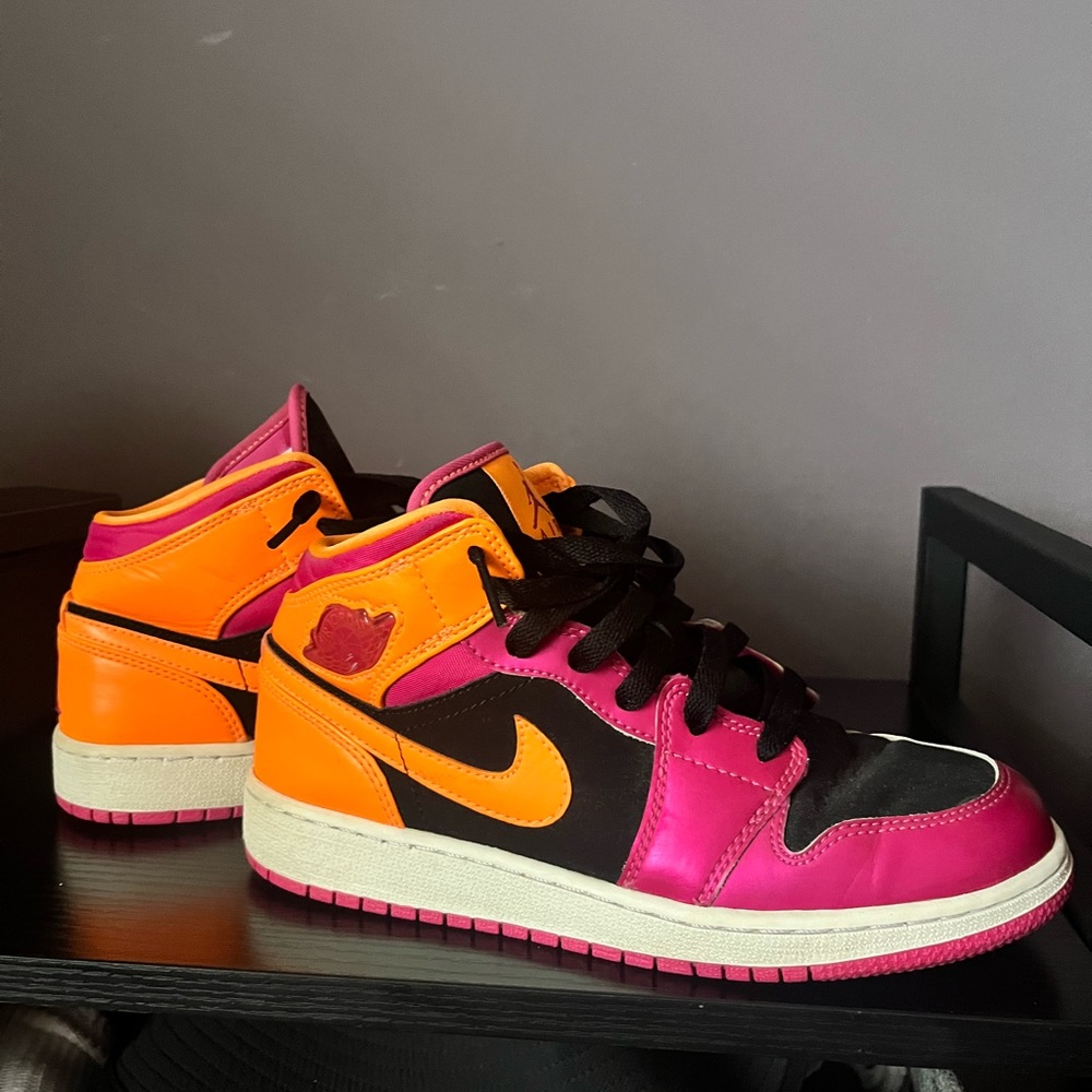 Nike Women's Vibrant Pink and Orange Sneakers